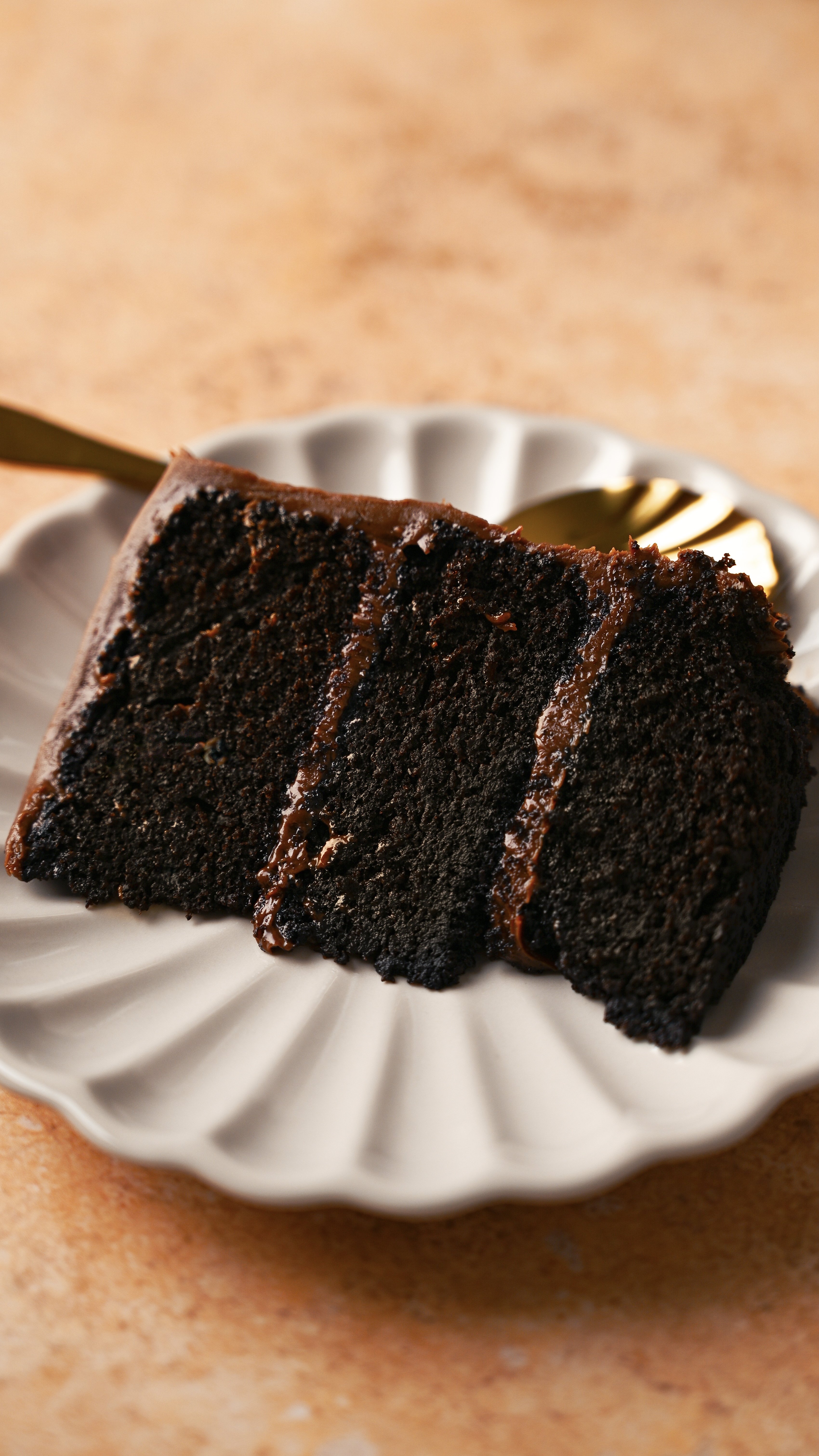 MATILDA'S CHOCOLATE CAKE