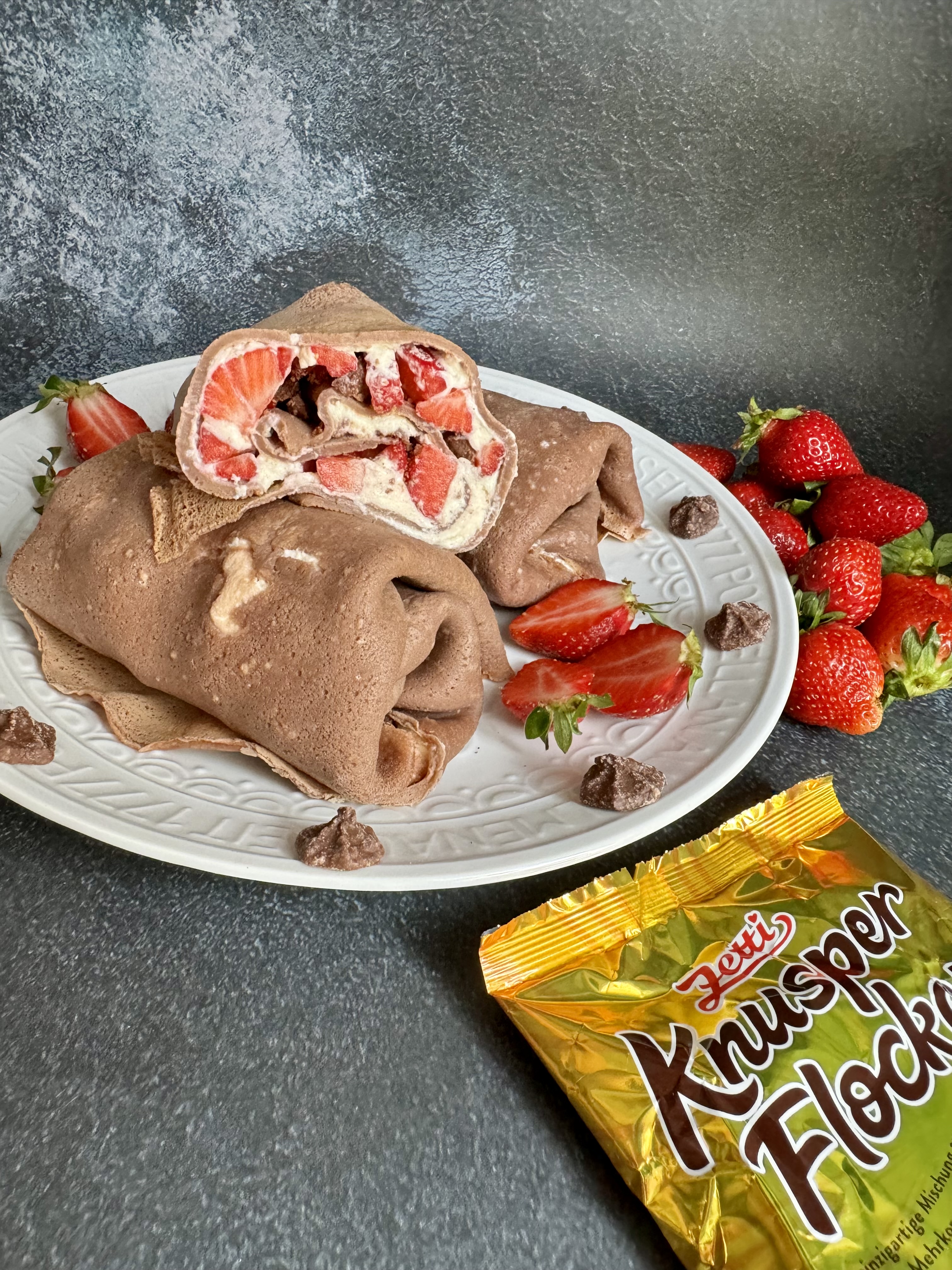 SCHOKO BURRITO MIT FRISCHEN ERDBEEREN