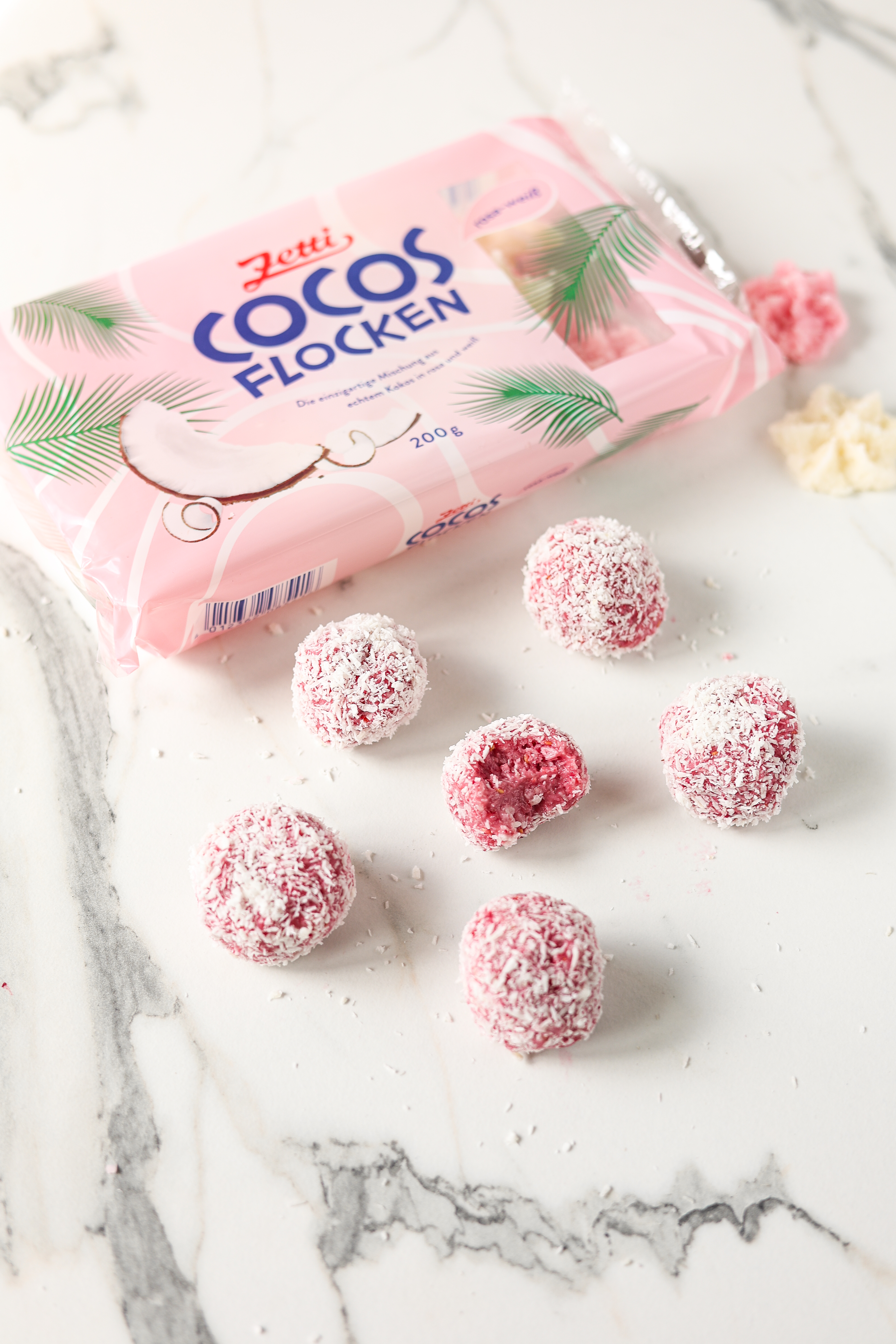 ROSÉ TRUFFLES